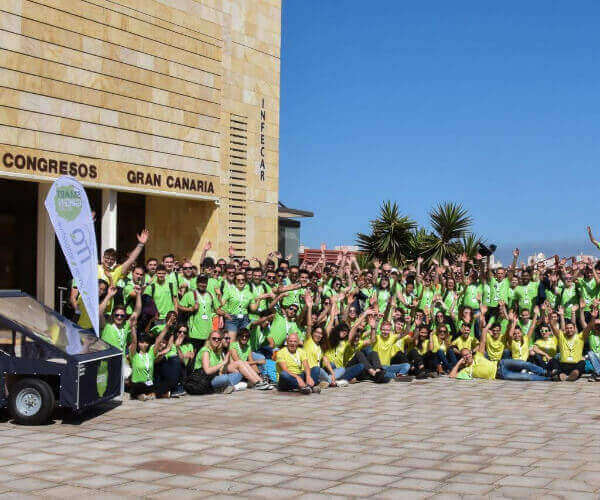 Gruppenbild der Teilnehmer des Smart Green Island Makeathons 2020 auf Gran Canaria