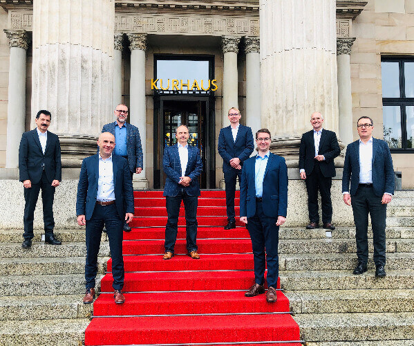 Gruppenbild der neu gewählten Vorstände des VDMA Fachverbands Software & Digitalisierung