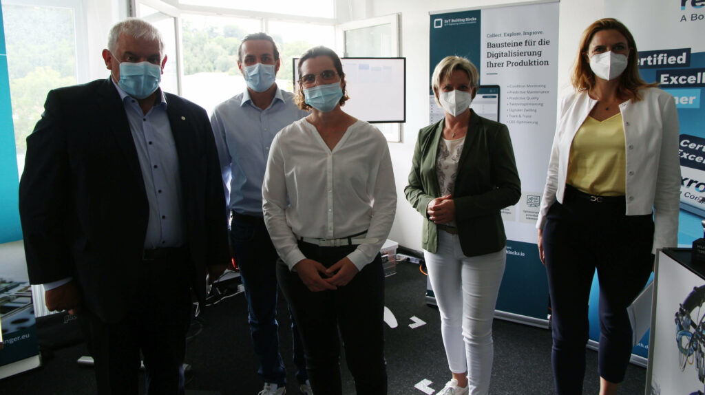 Gruppenbild Innovationsparcour beim Landesnetzwerk Mechatronik