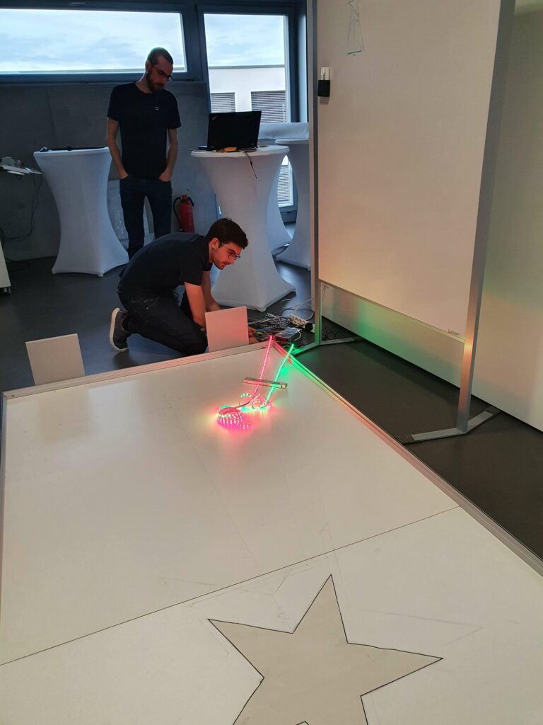 Foto von der Entwicklung des iTE SI Lighting Trees